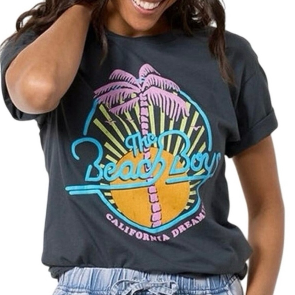 DAYDREAMER Beach Boys Pink Palm Tree Tee